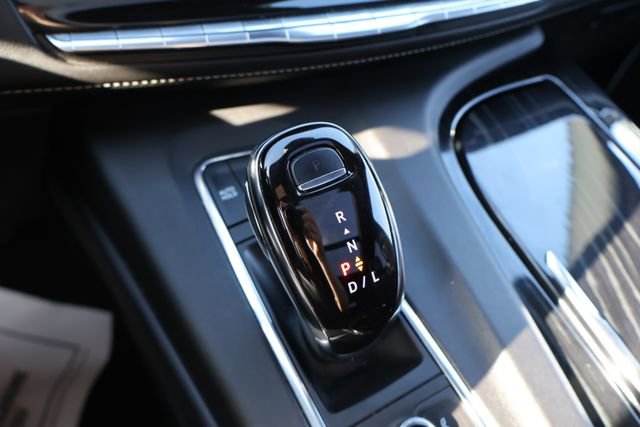 Used 2024 Cadillac Escalade ESV Sport RWD image 18