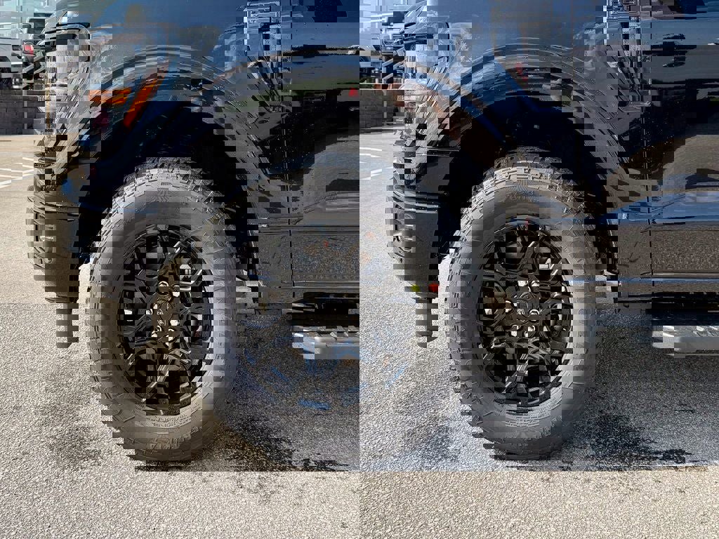 New 2025 Ford F150 XLT w/ Equipment Group 302A MID image 32