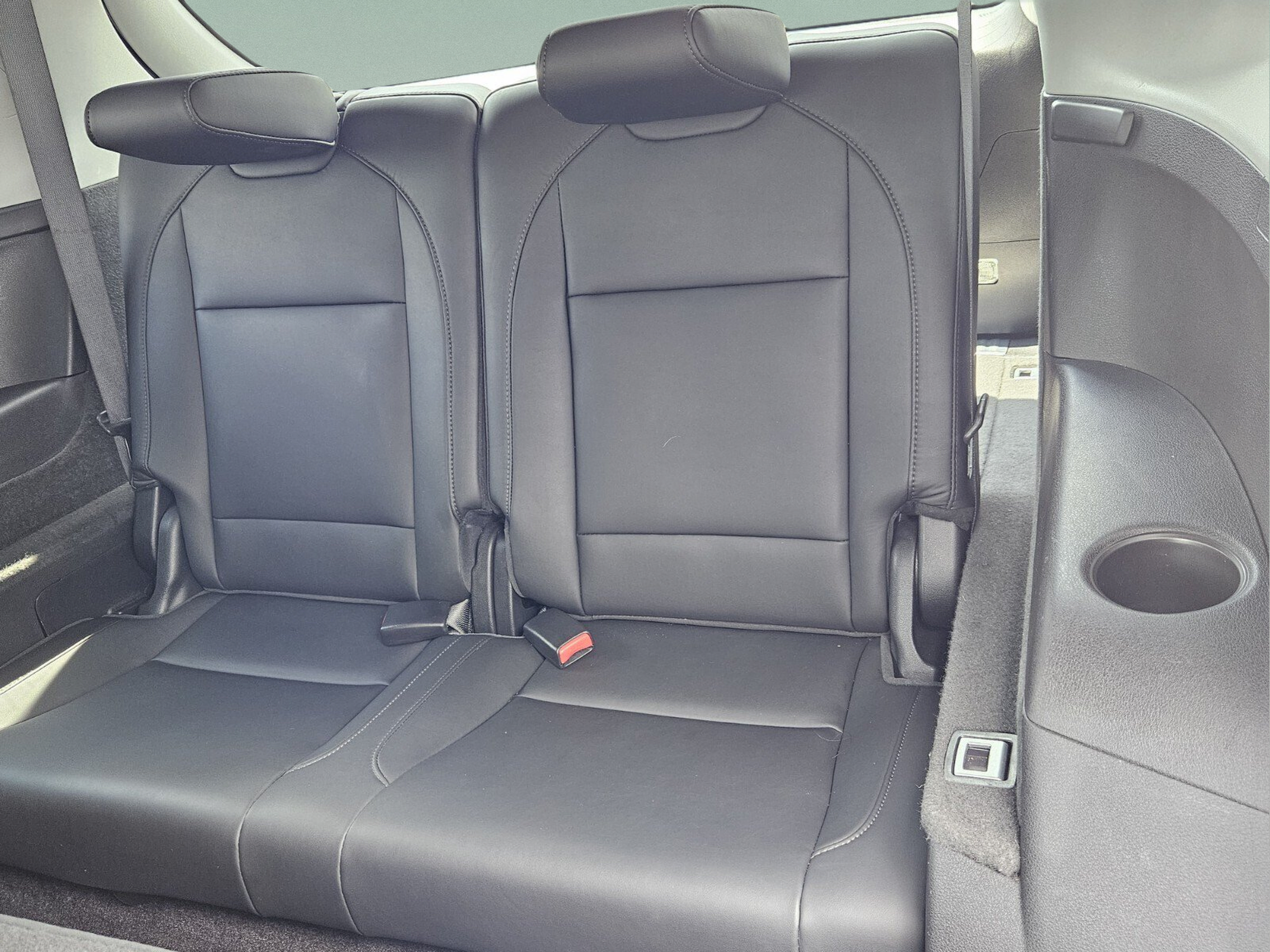 Used 2016 Acura MDX FWD w/ Advance & Entertainment image 9