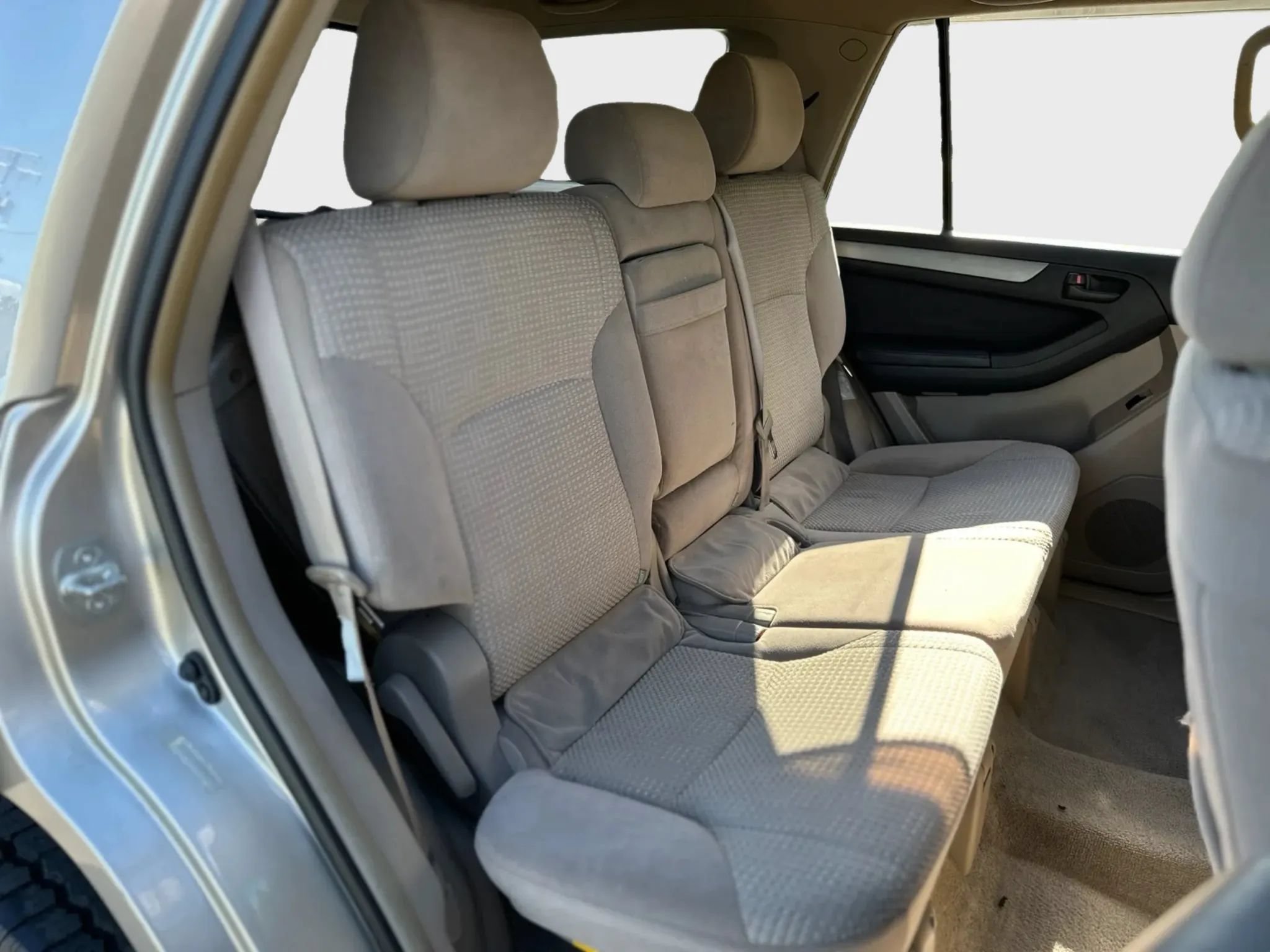 Used 2004 Toyota 4Runner Sport AWD/4WD image 23