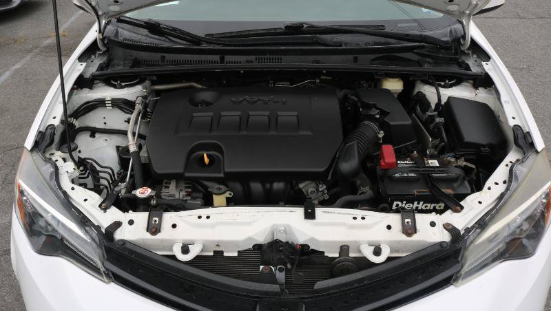 Used 2017 Toyota Corolla LE FWD image 17