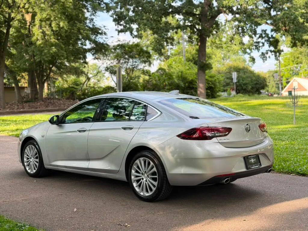 Used 2018 Buick Regal Preferred FWD image 6