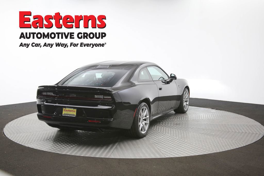Used 2025 Dodge Charger Daytona Scat Pack w/ Track Pack AWD/4WD image 37