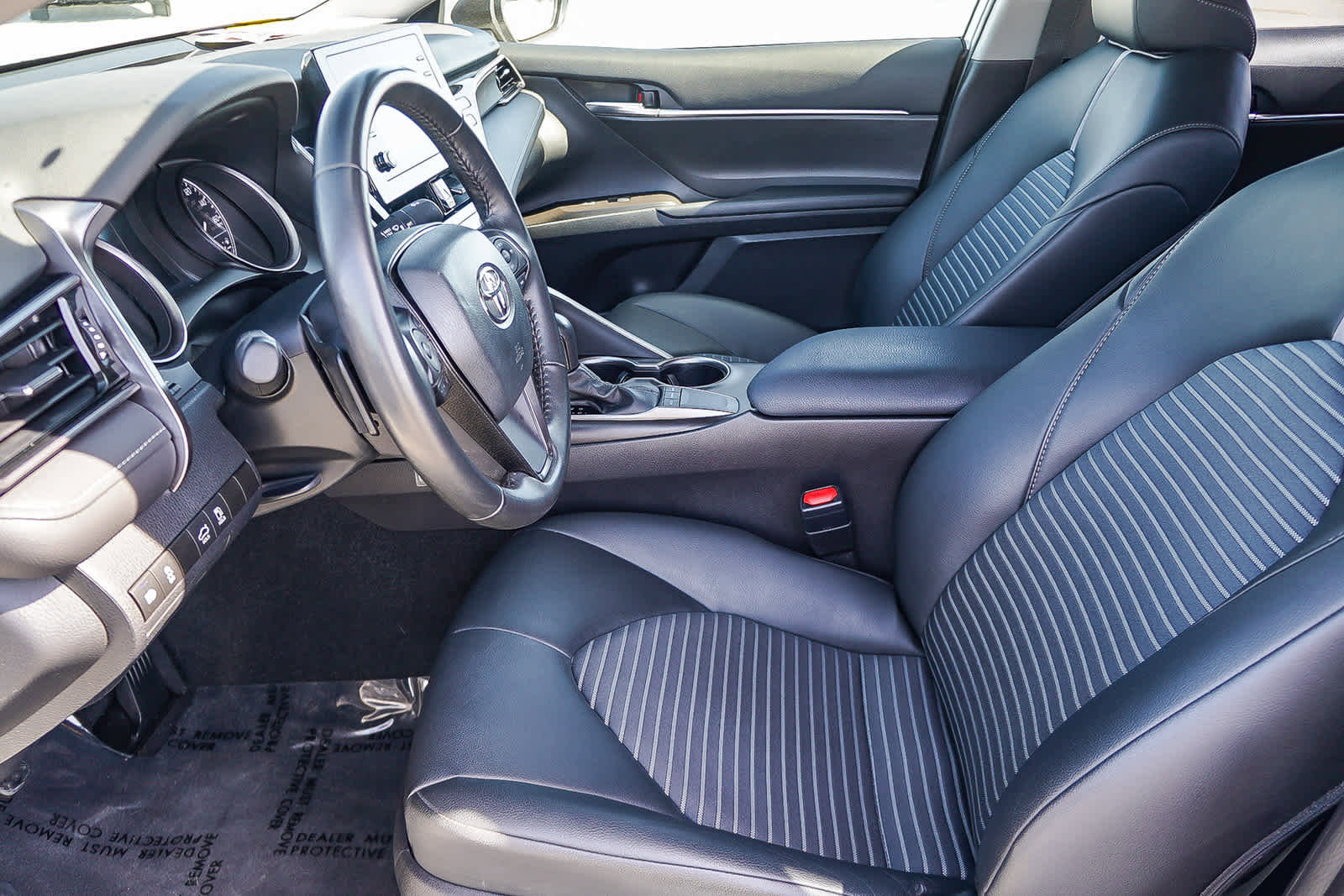 Certified 2024 Toyota Camry SE image 21