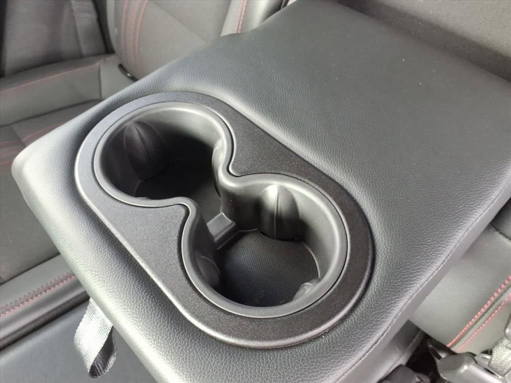 Used 2022 Chevrolet Equinox RS w/ LPO, Floor Liner Package AWD/4WD image 26