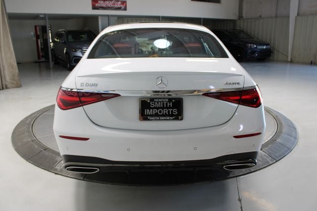 Used 2025 Mercedes-Benz S 580 4MATIC Sedan w/ AMG Line Package image 5