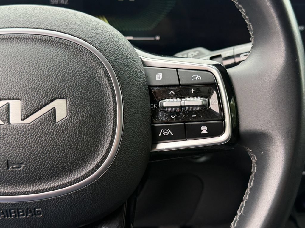 Used 2024 Kia Sorento S AWD/4WD image 20
