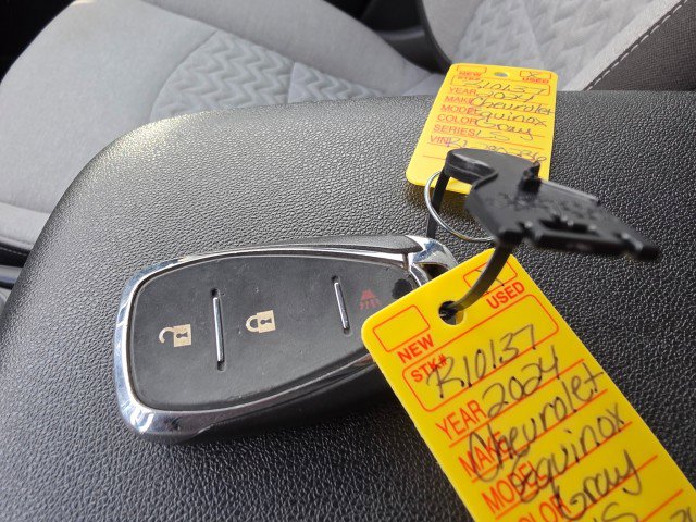 Used 2024 Chevrolet Equinox LS AWD/4WD image 49