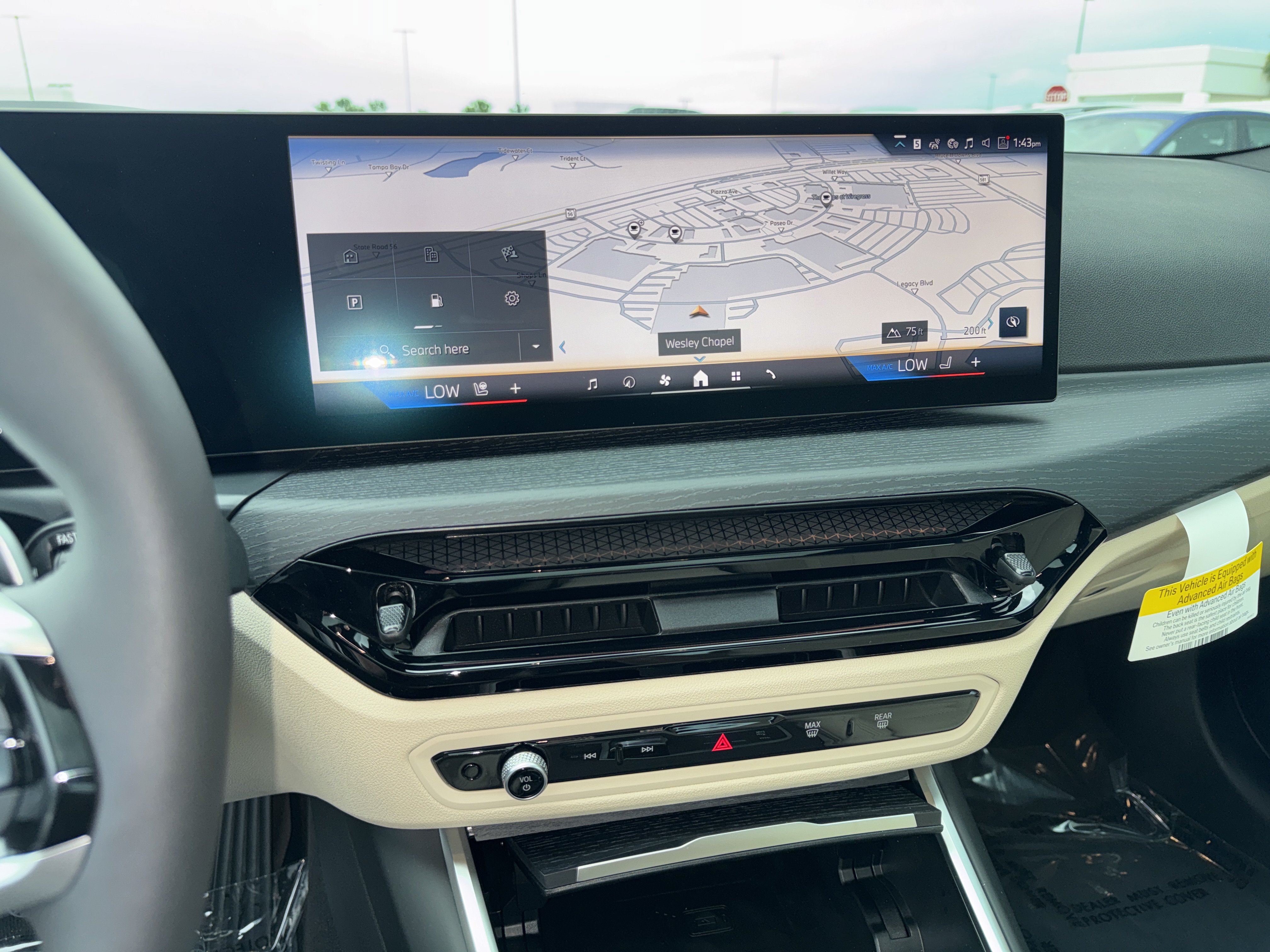 New 2026 BMW 330i Sedan w/ Premium Package RWD image 18
