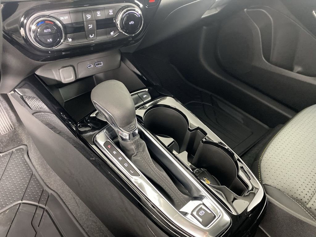 New 2026 Chevrolet Trax LT w/ Driver Confidence Package image 15