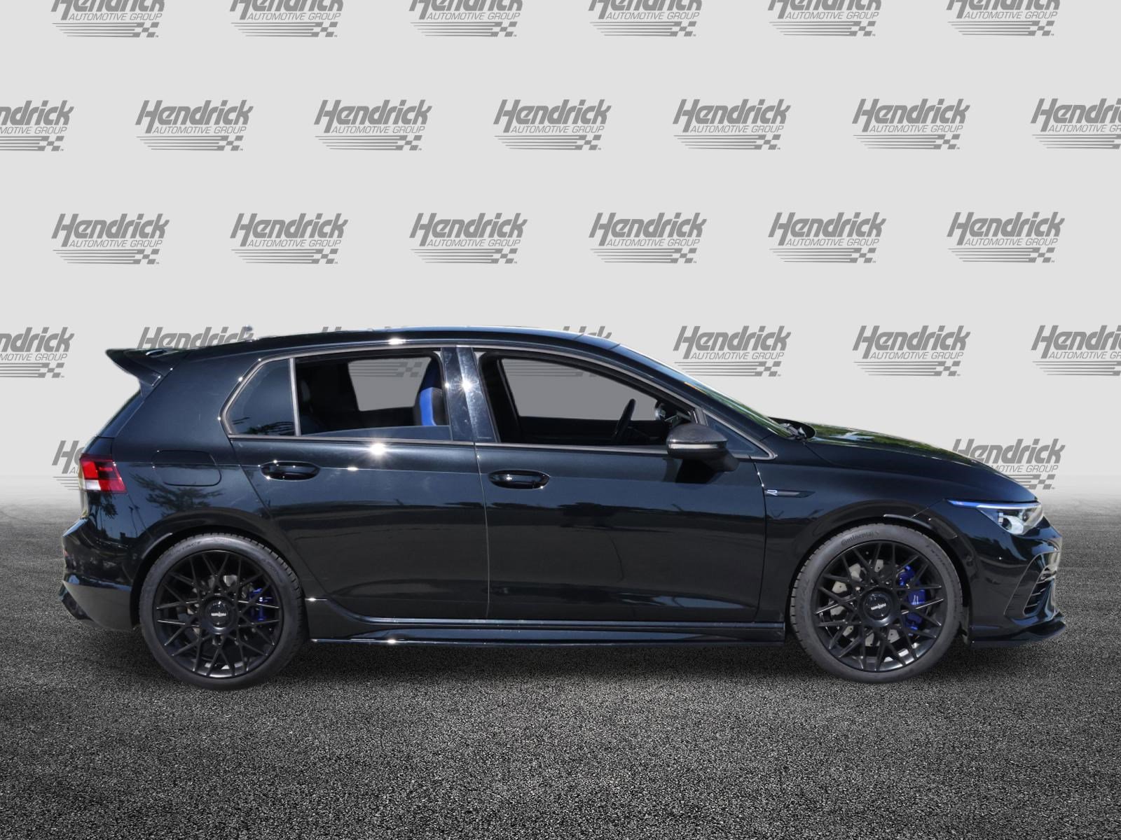 Used 2024 Volkswagen Golf R AWD/4WD image 10