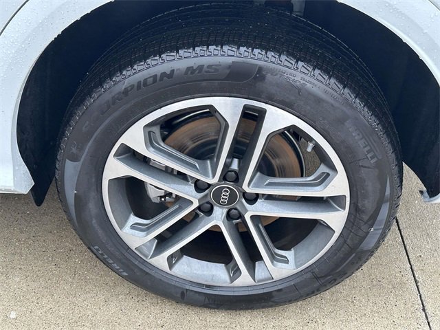 New 2025 Audi Q5 Premium image 4