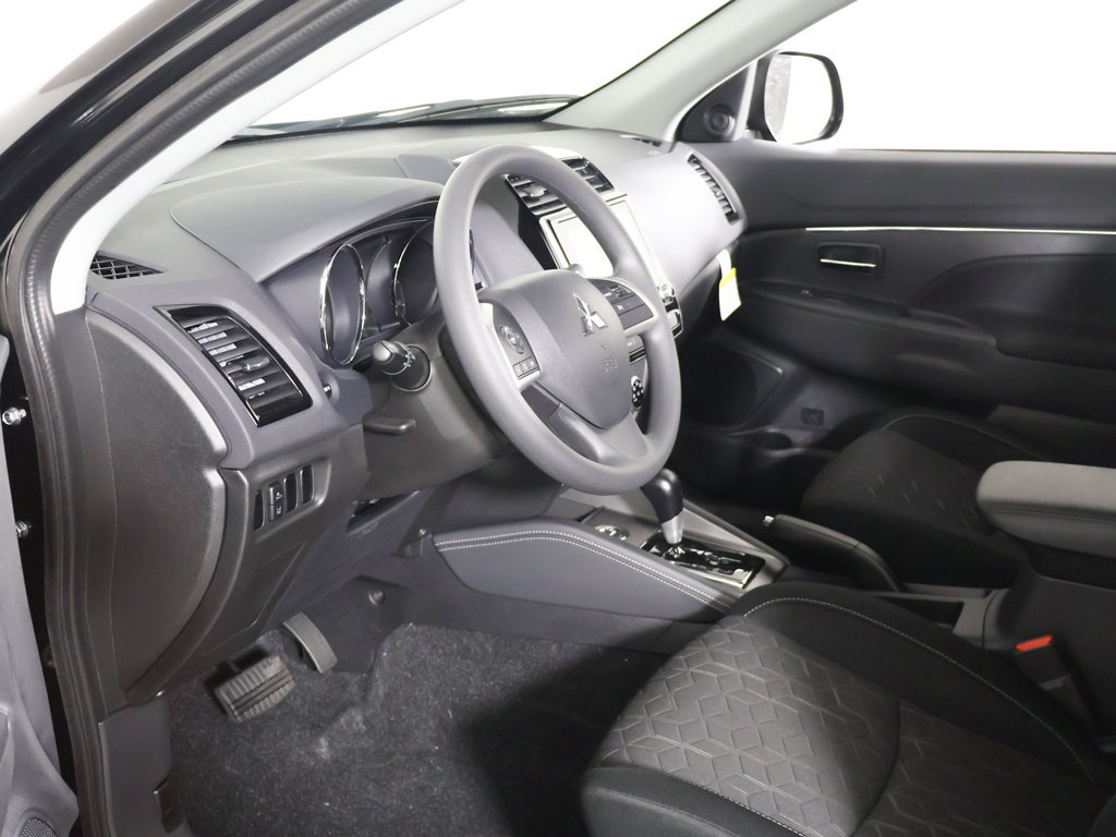 New 2027 Mitsubishi Outlander Sport ES AWD/4WD image 19