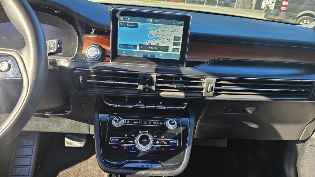 Used 2021 Lincoln Corsair Reserve w/ Elements Package image 22