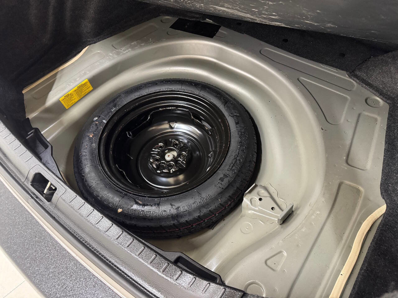 Used 2016 Toyota Corolla LE image 57