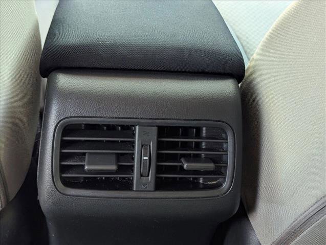 Used 2016 Honda CR-V LX image 16