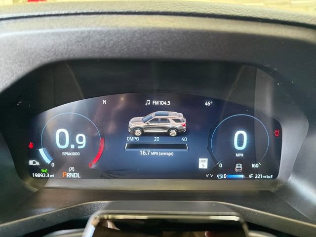 Used 2025 Ford Explorer ST-Line w/ ST-Line Street Pack image 16
