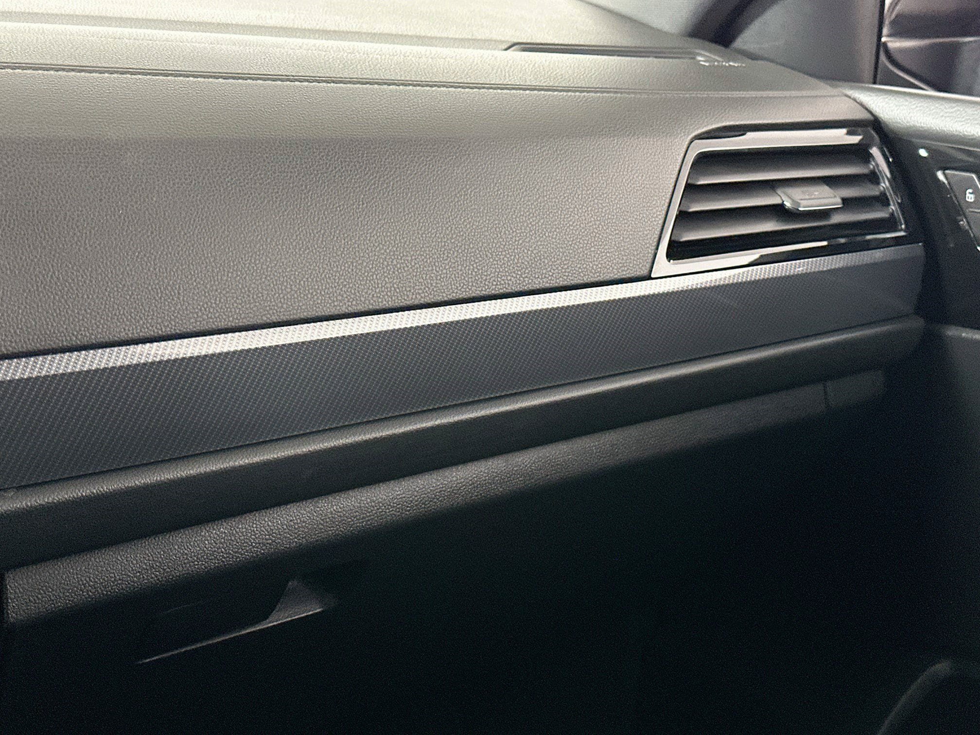 Used 2019 Volkswagen Jetta GLI FWD image 16