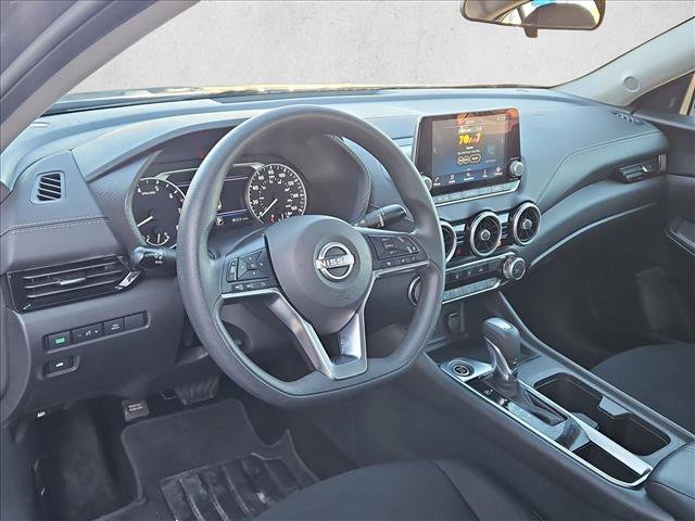 Used 2024 Nissan Sentra SV image 11