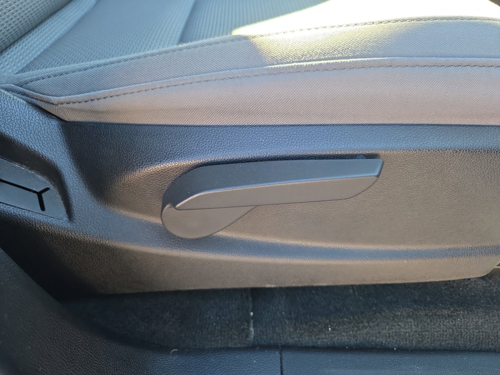 Used 2018 Chevrolet Colorado W/T w/ WT Convenience Package image 30