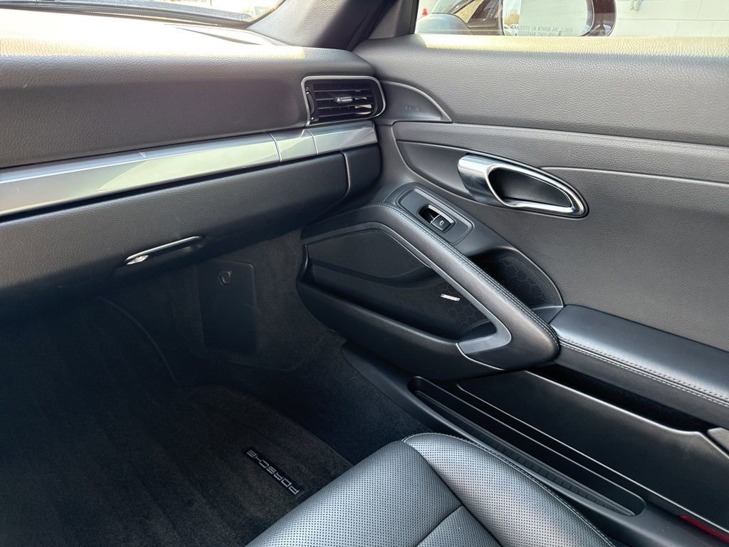 Used 2013 Porsche 911 Carrera image 31