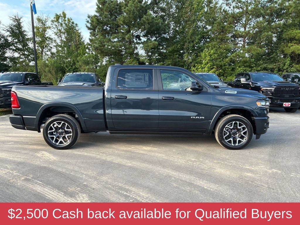 New 2027 RAM 1500 Laramie w/ Laramie Preferred Package AWD/4WD image 3