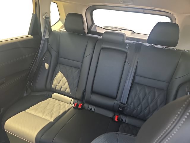 New 2026 Nissan Rogue Platinum w/ Platinum Premium Package AWD/4WD image 13