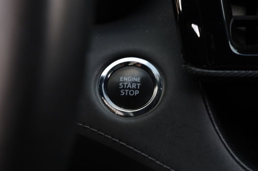 Used 2023 Toyota Highlander XSE image 7