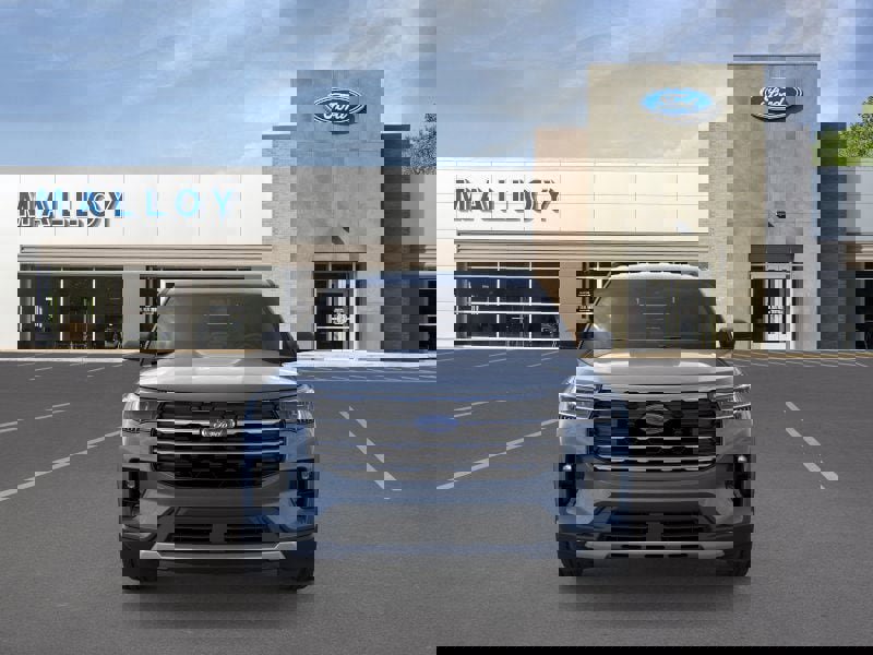 New 2026 Ford Explorer Active image 2