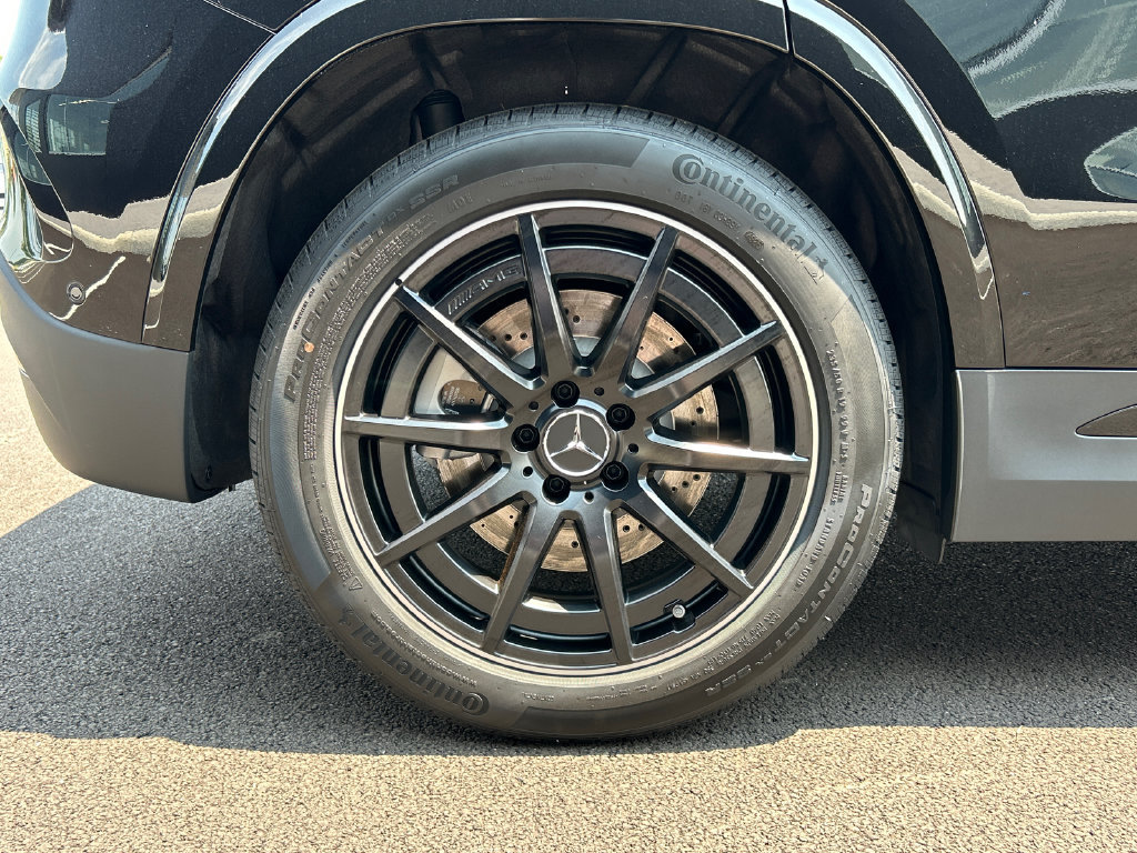 New 2026 Mercedes-Benz GLA 35 AMG 4MATIC image 35