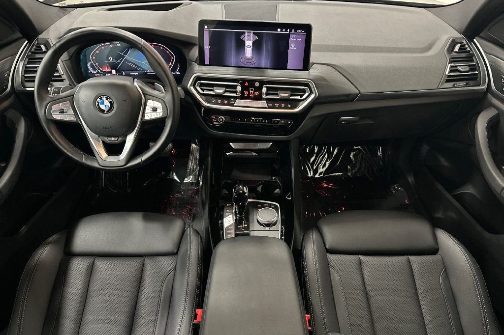 Used 2024 BMW X3 xDrive30i w/ Premium Package w/ZPA AWD/4WD image 15