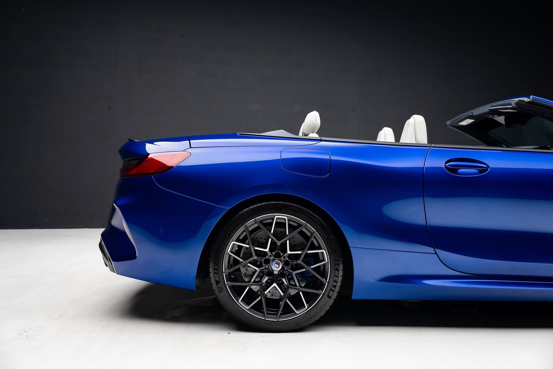 Used 2023 BMW M8 Competition w/ M Carbon Exterior Package image 42
