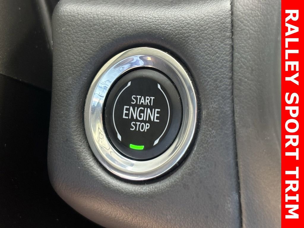 Used 2023 Chevrolet Suburban RST w/ Luxury Package image 20