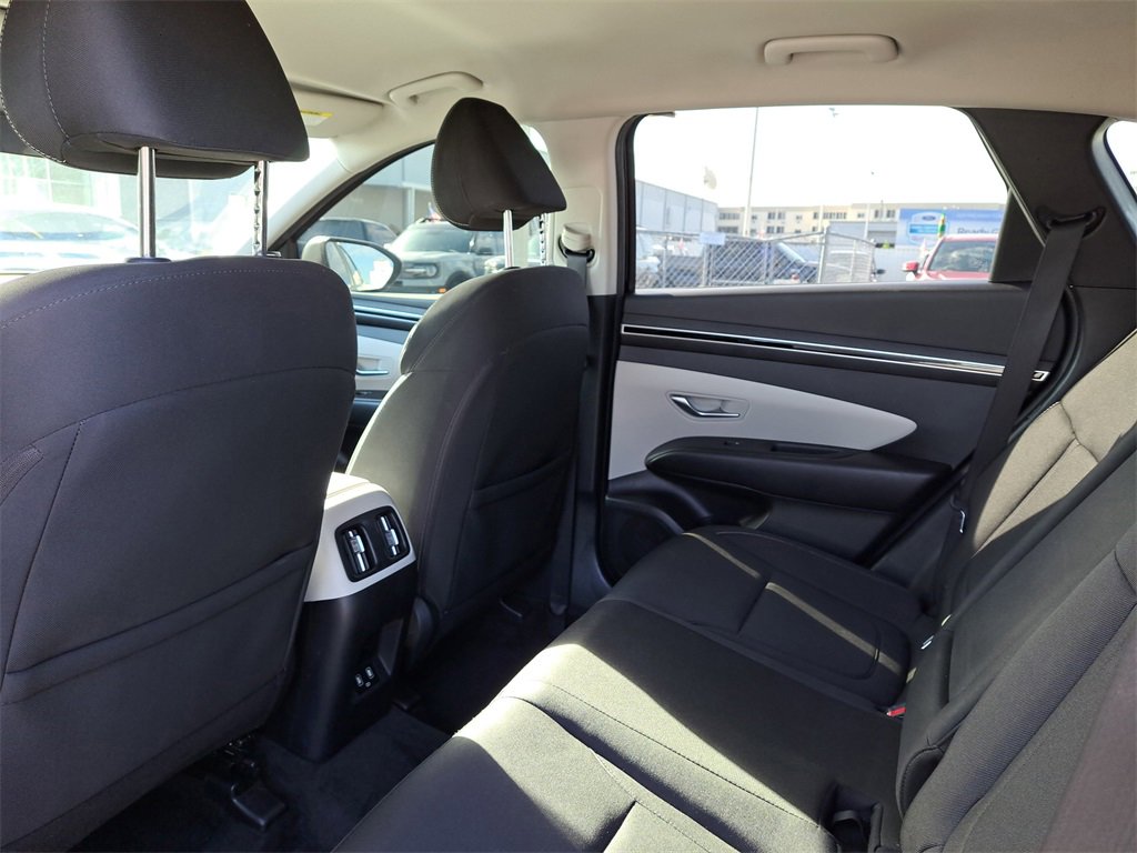 Used 2023 Hyundai Tucson Blue image 6