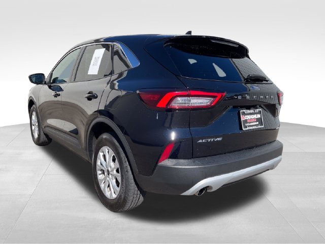 Used 2024 Ford Escape Active AWD/4WD image 3