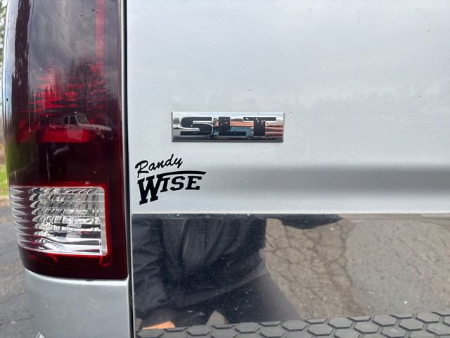 Used 2012 RAM 1500 Classic SLT w/ SLT Plus D￩cor Group image 27