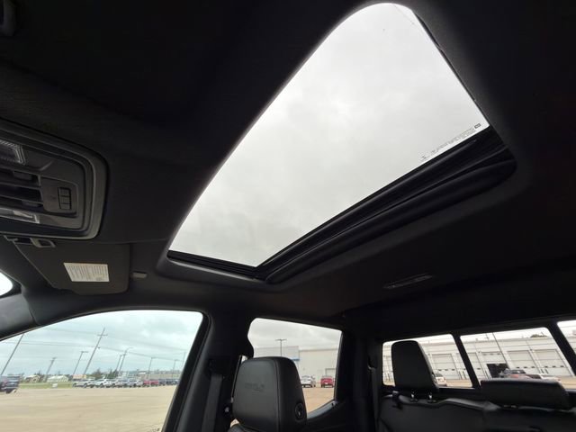 Used 2020 GMC Sierra 1500 AT4 w/ AT4 Premium Package AWD/4WD image 38