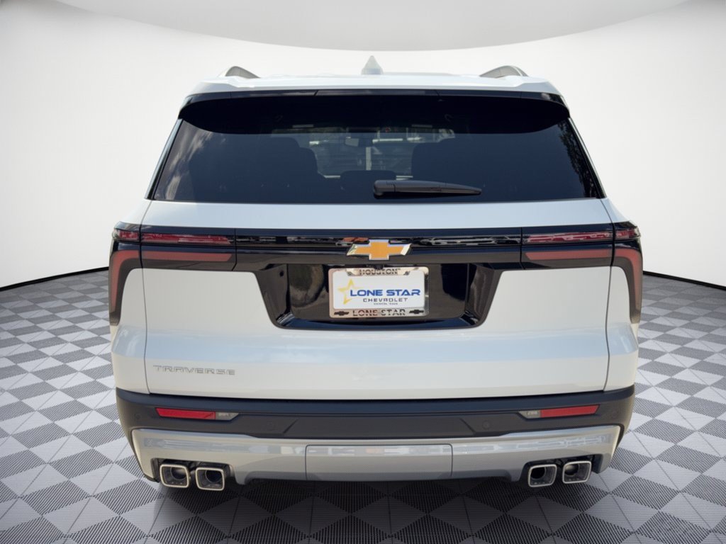 New 2027 Chevrolet Traverse LT FWD image 11