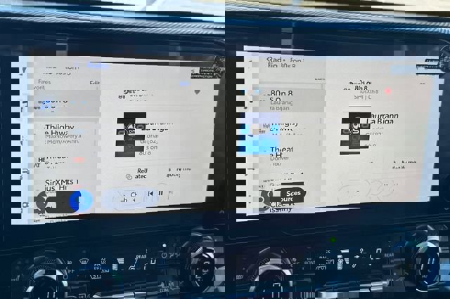 Certified 2025 Toyota Highlander XSE image 25