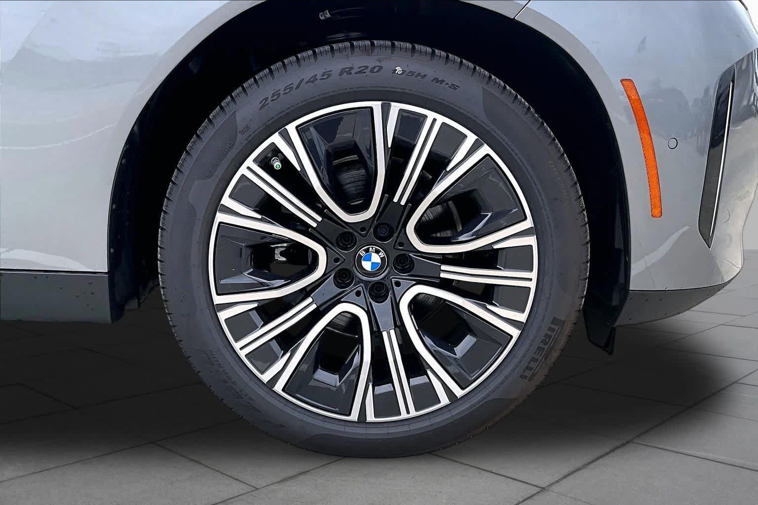 Used 2026 BMW X3 xDrive30i w/ Convenience Package AWD/4WD image 10