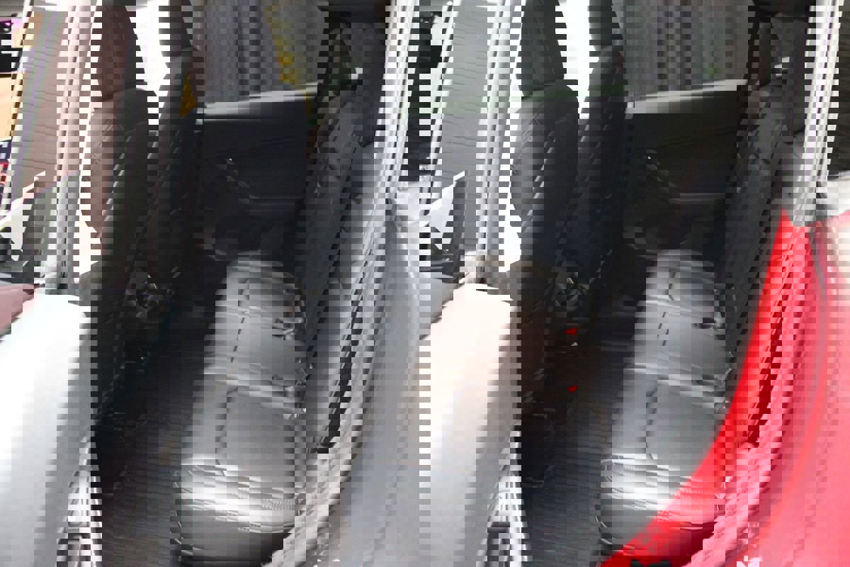 Used 2023 Tesla Model Y Performance image 21