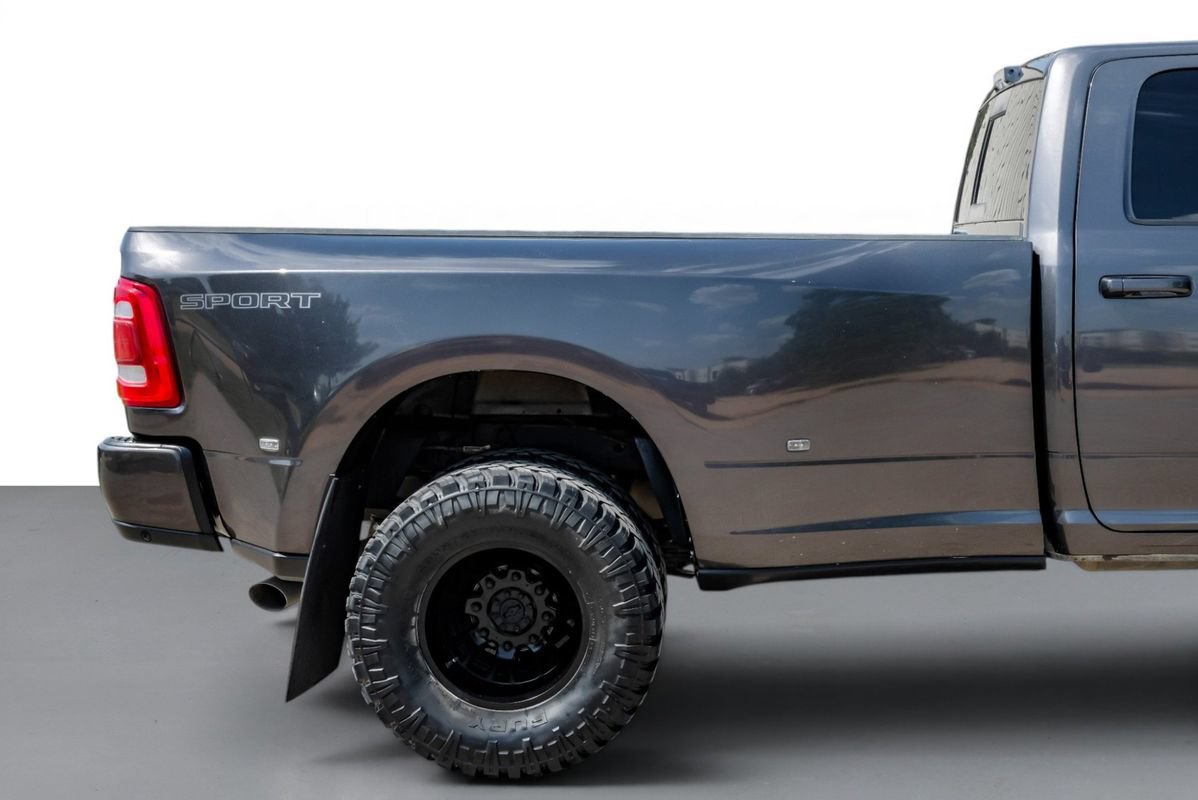 Used 2023 RAM 3500 Laramie AWD/4WD image 6
