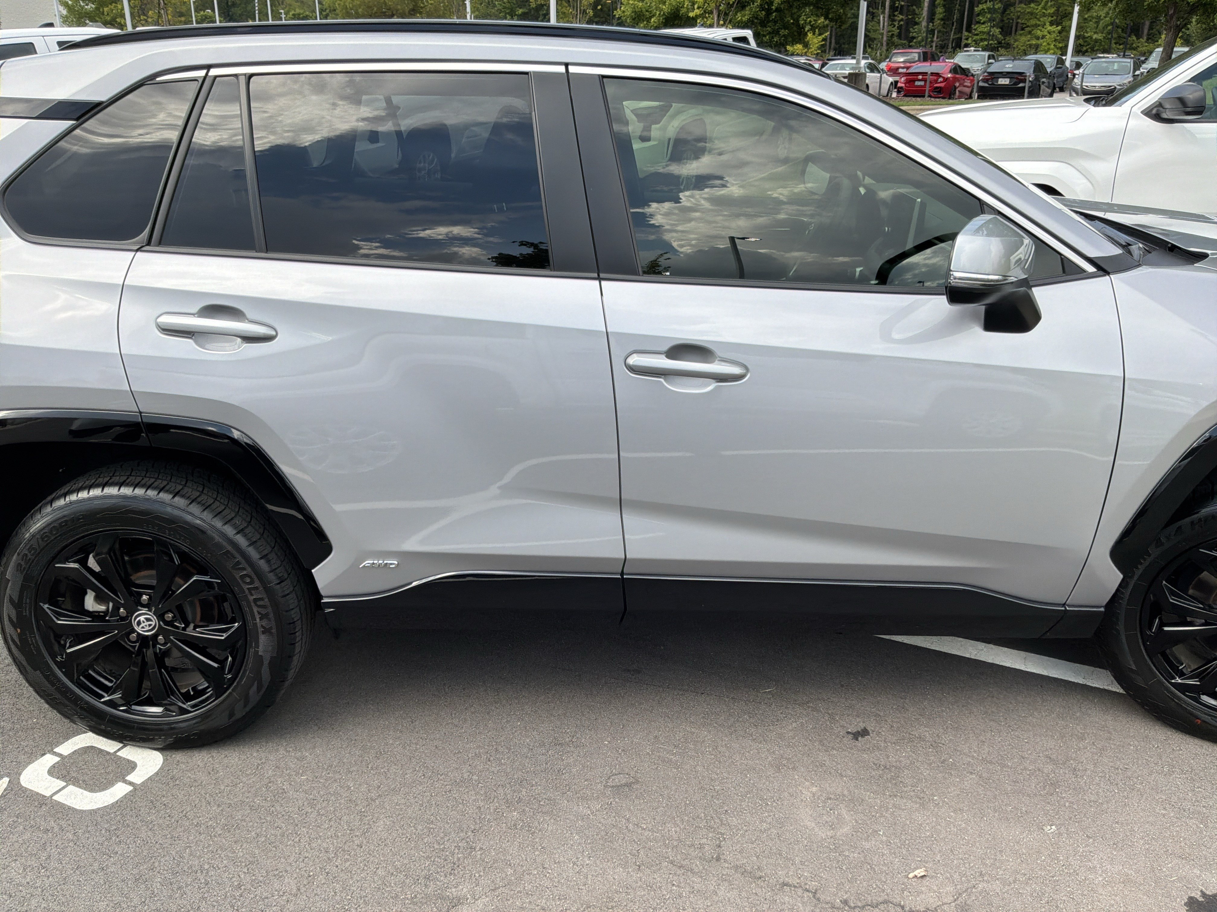 Used 2024 Toyota RAV4 SE w/ Weather Package AWD/4WD image 11