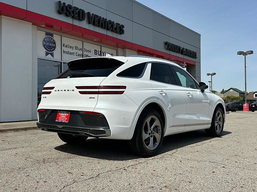 Used 2026 Genesis GV70 2.5T Advanced AWD/4WD image 6