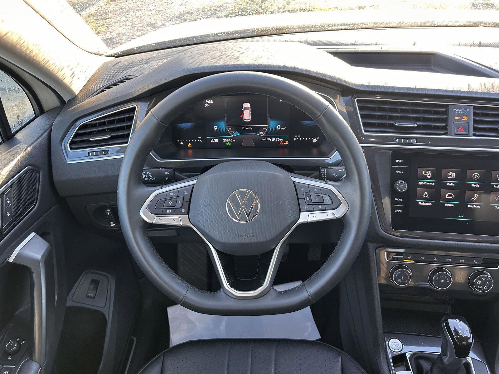 Used 2024 Volkswagen Tiguan Wolfsburg Edition image 14