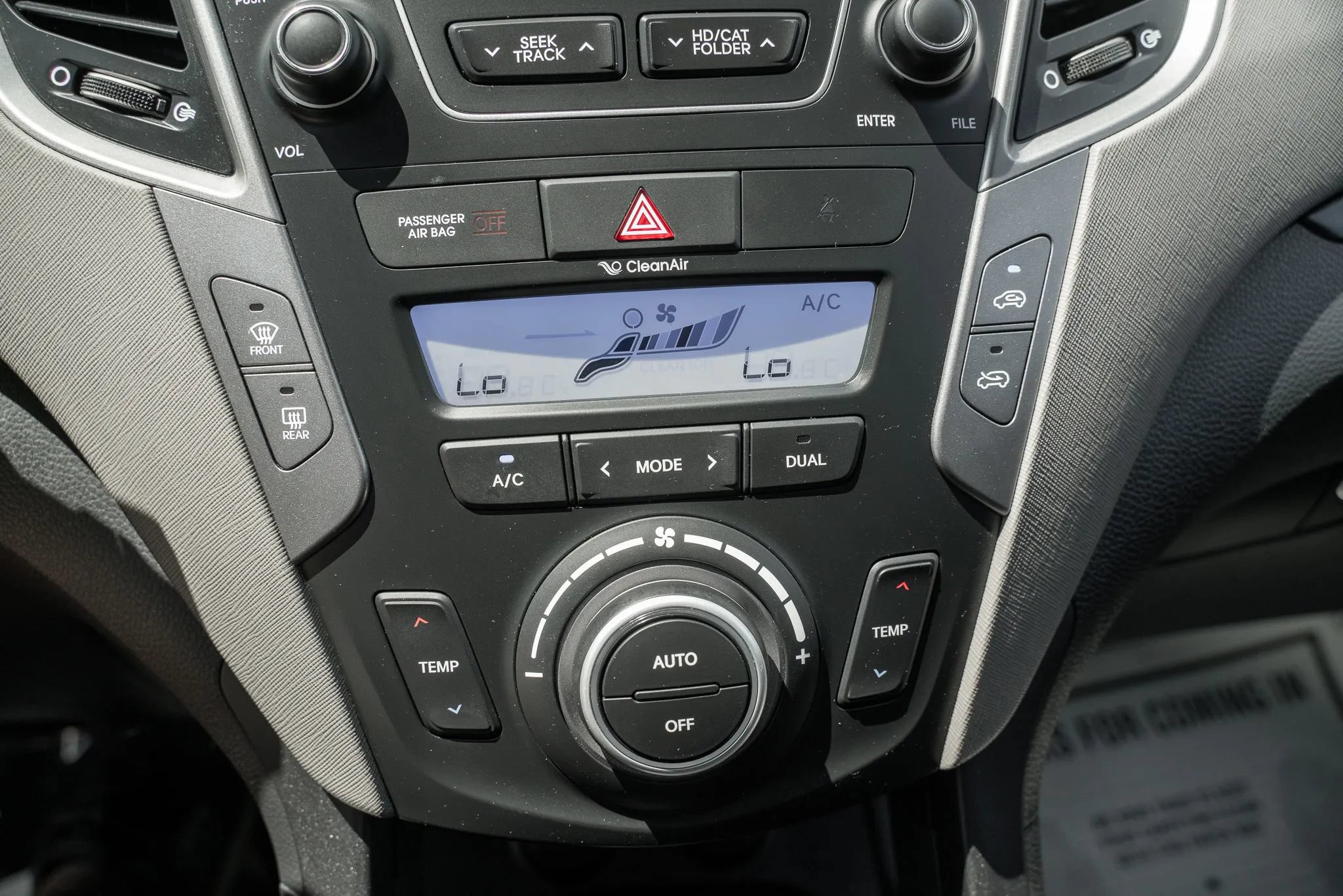 Used 2014 Hyundai Santa Fe Sport w/ Premium Equipment Package 03 FWD image 23