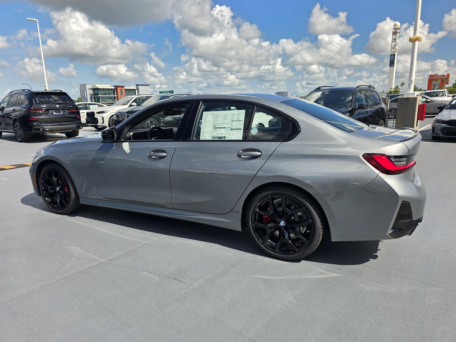 New 2026 BMW 330i Sedan w/ M Sport Package RWD image 5