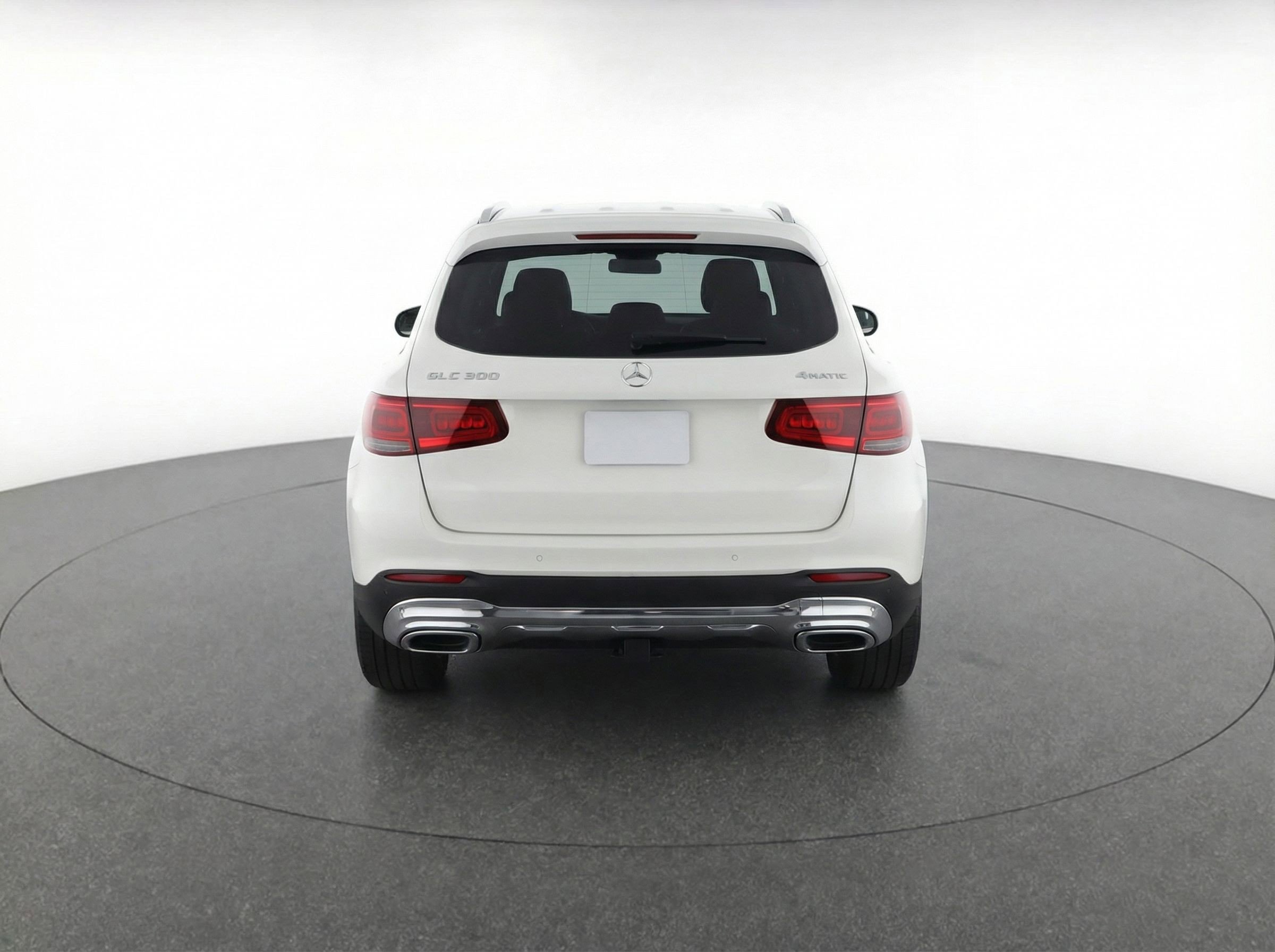 Used 2024 Mercedes-Benz GLC 300 4MATIC image 7