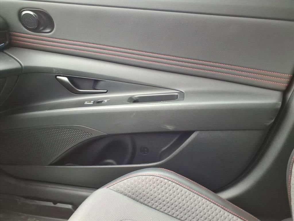 Used 2025 Hyundai Elantra N Line image 26