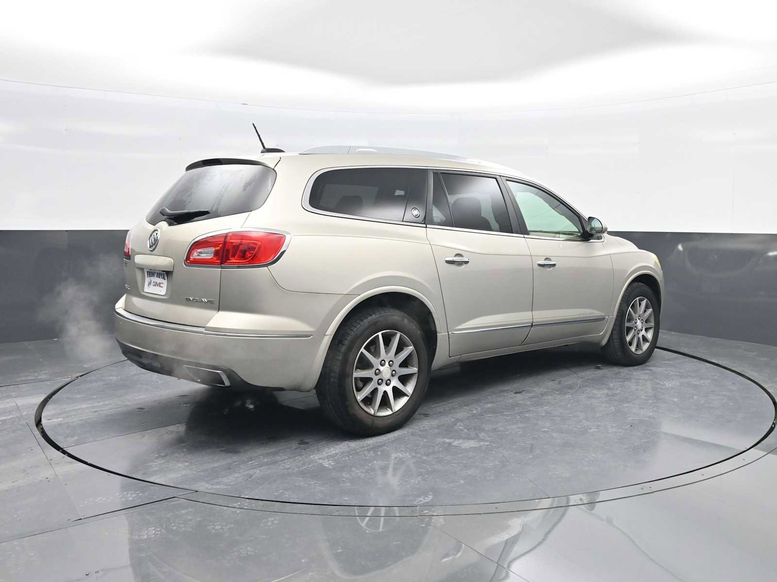 Used 2016 Buick Enclave Leather w/ Trailering Package image 8